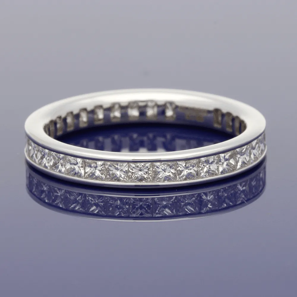 18ct White Gold Princess Cut Diamond Full Eternity Ring