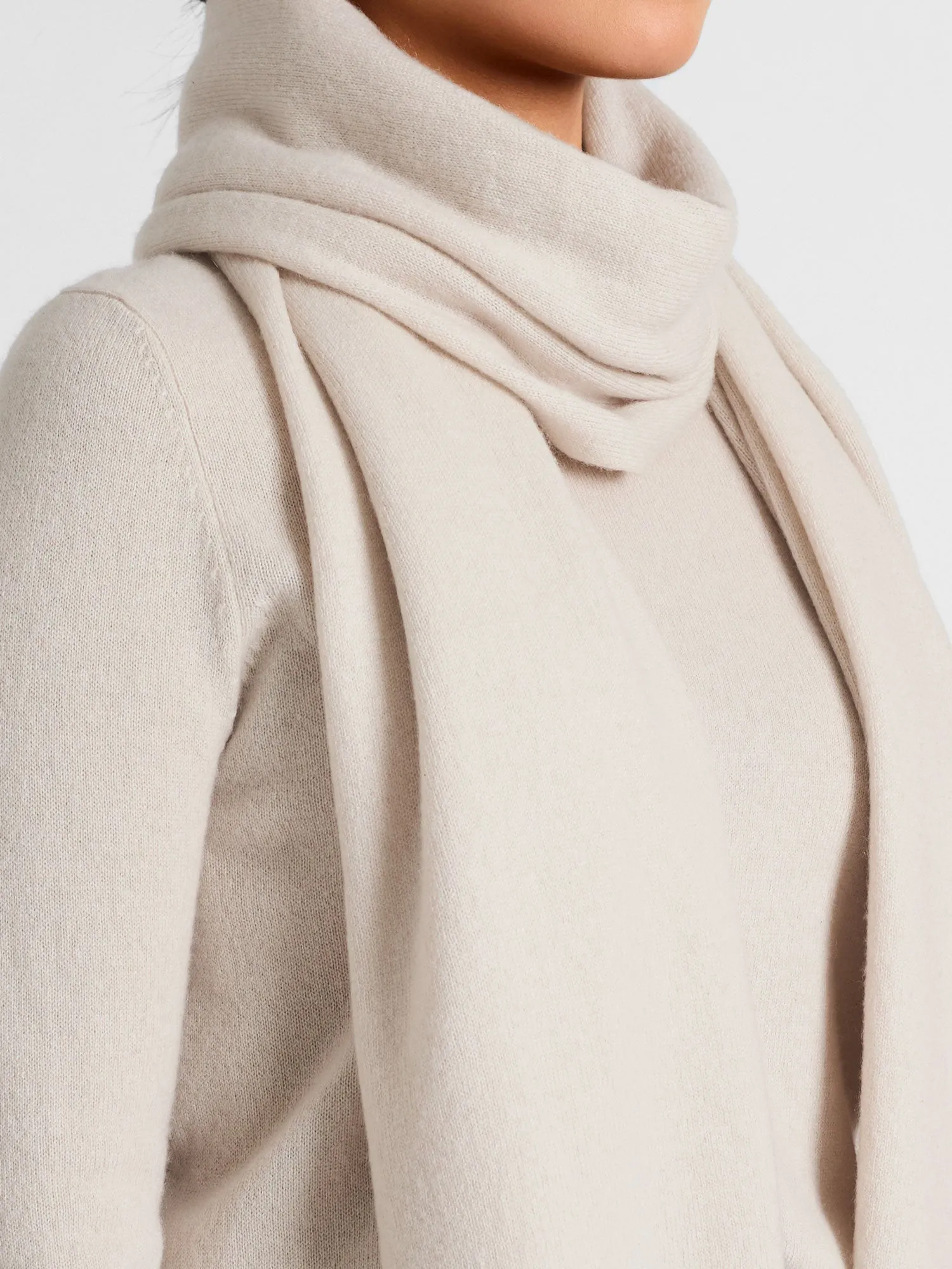 Cashmere scarf "Urban" - cream