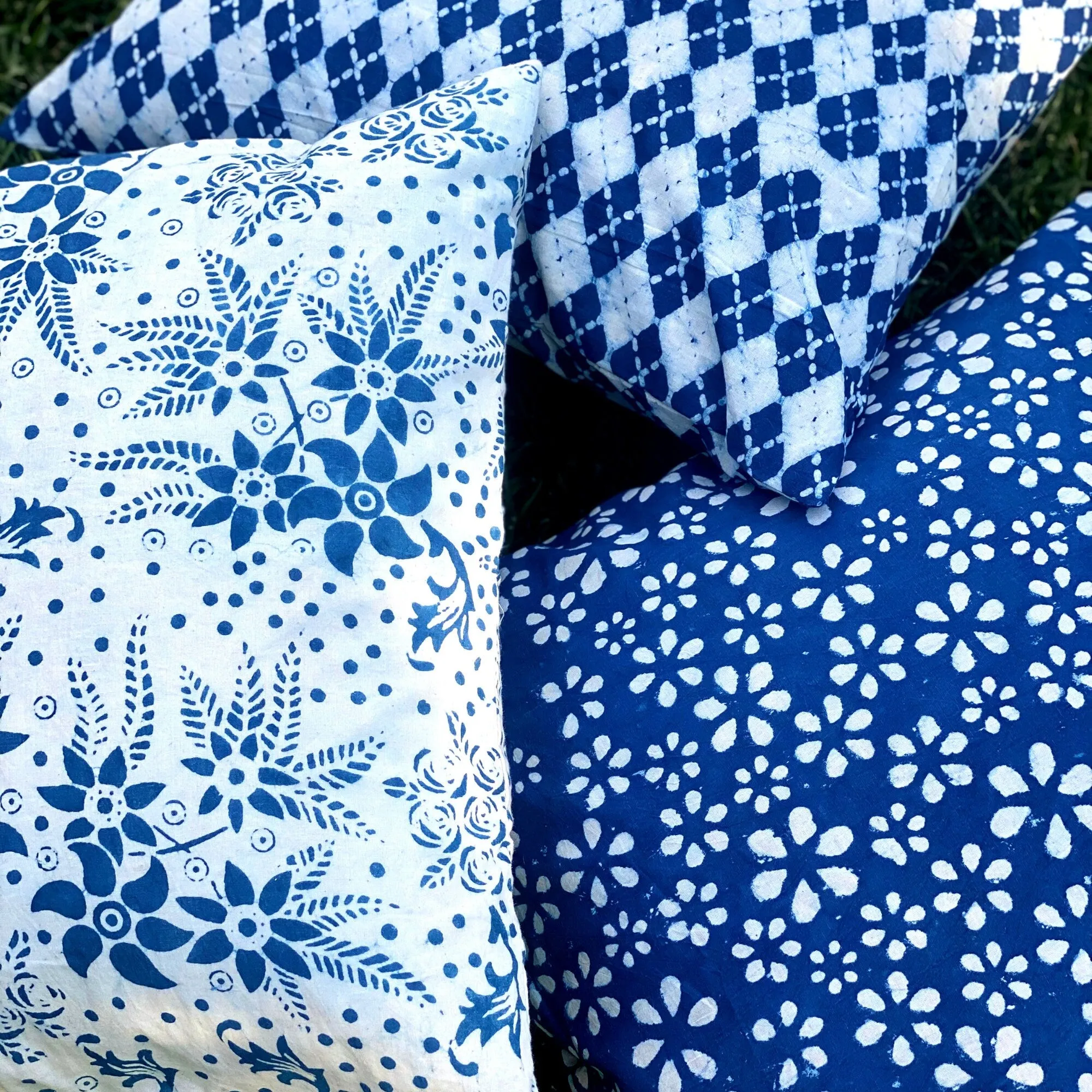 Indian Block Print , Throw Pillow Case, Floral Cushion Covers, Blue and White Block Print Pillow Case for Guest Room, Dorm Decor Pillow