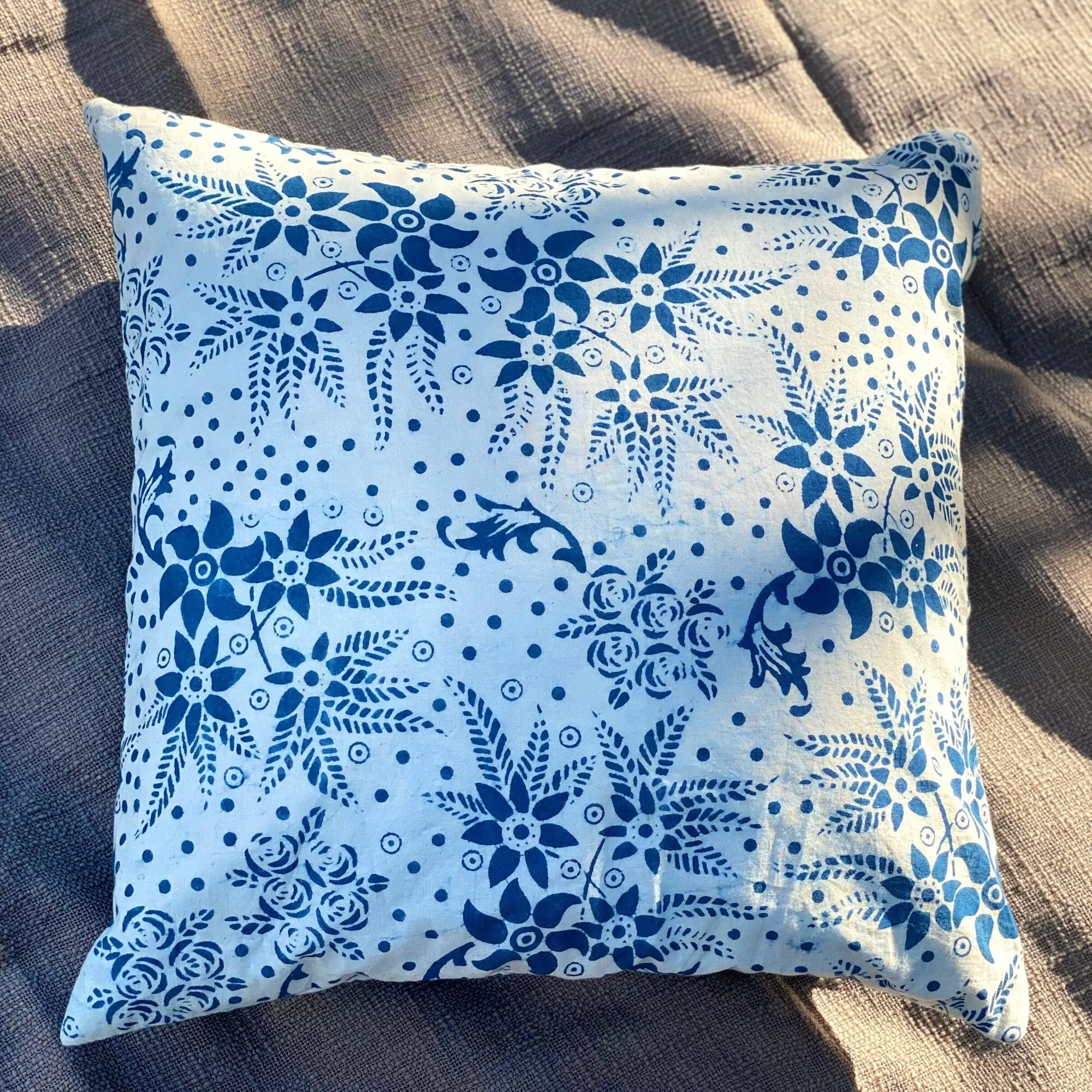 Indian Block Print , Throw Pillow Case, Floral Cushion Covers, Blue and White Block Print Pillow Case for Guest Room, Dorm Decor Pillow