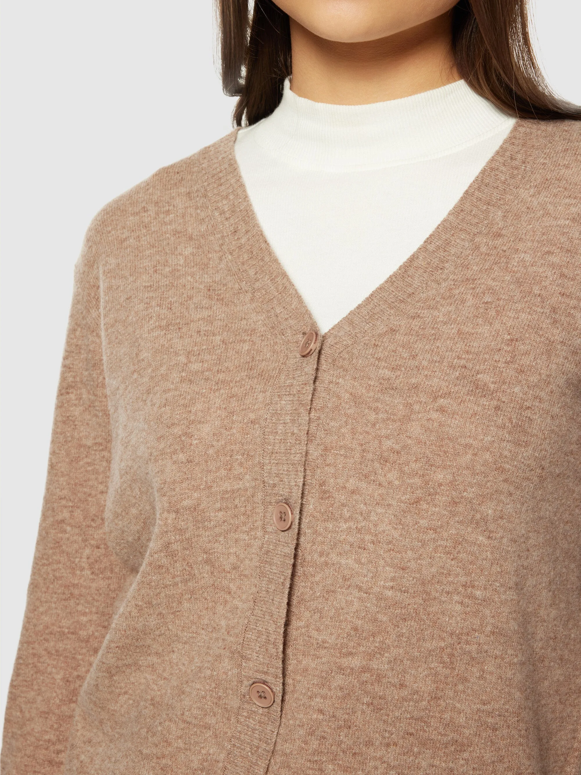 Lambswool V-neck Cardigan - Kelp melange