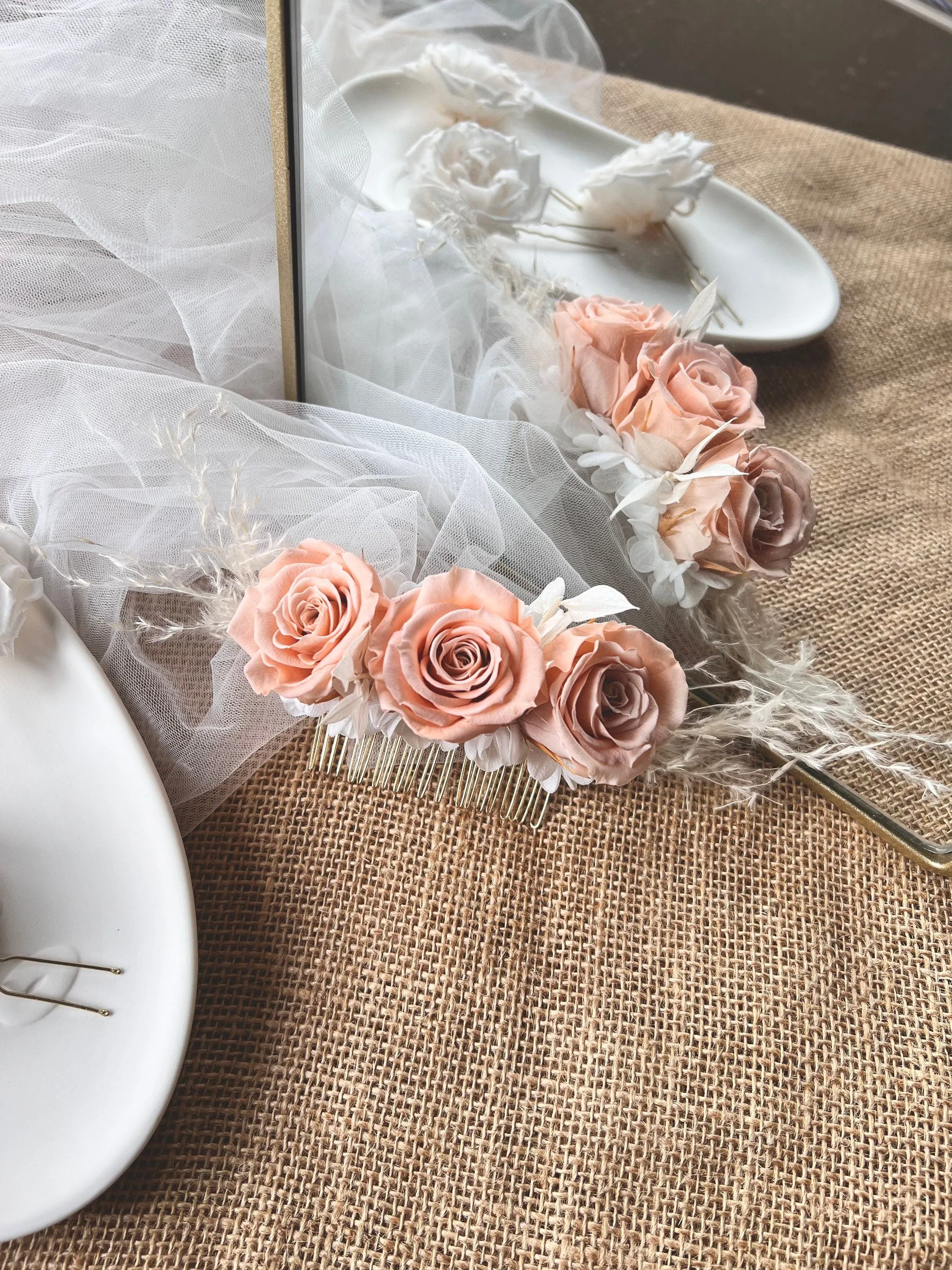 Pink Peach Rose Hair Piece, Princess Bridal Hair Piece, Preserved Rose Decorative Wedding Side Comb in Gold, Everlasting Flower Updo Hair